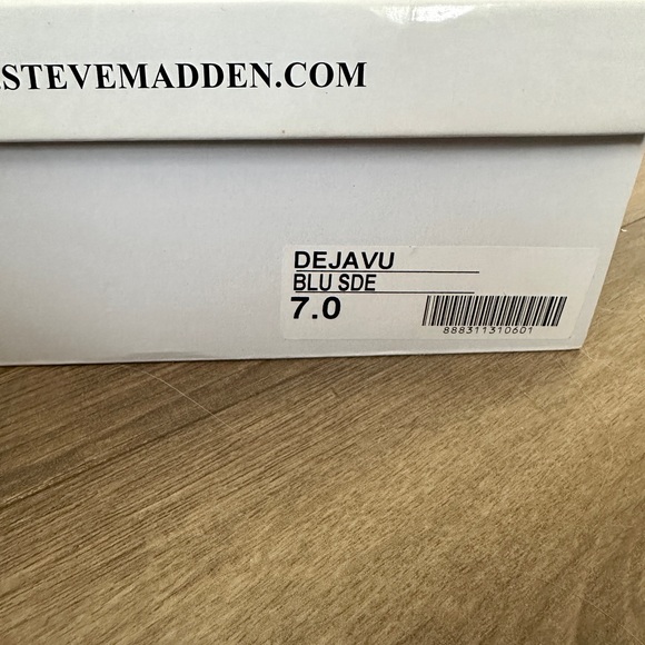 Steve Madden Blue Suede Platform Heels - Picture 8 of 11